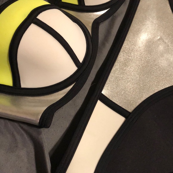 Triangl bikini silver/wt/yello. Top S bottom Med - Picture 2 of 4